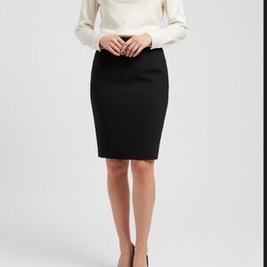 ESCADA COUTURE Wool Pencil Skirt in Black Size Small